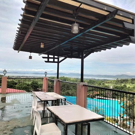 Casa De Robles Tanay Rizal Hotel Exterior photo