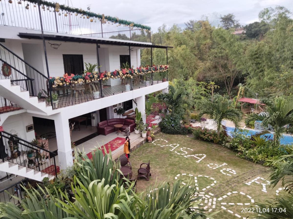Casa De Robles Tanay Rizal Hotel Exterior photo